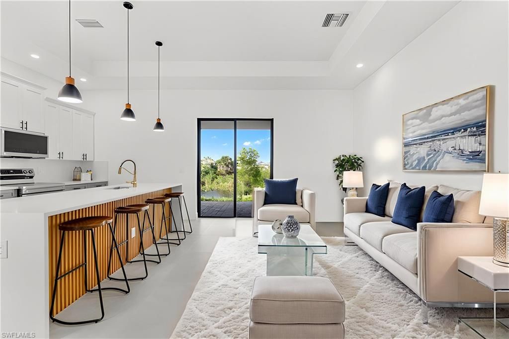 Image 1 of property listing at 1607 NW 17th ST, Cape Coral, FL 33993