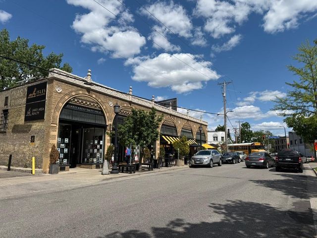 1425 W 28th Street 409, Minneapolis, MN 55408