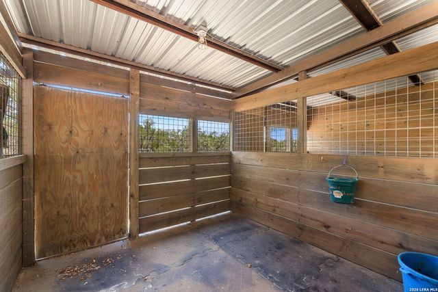 7855 Middle Creek Rd, Blanco, TX 78606