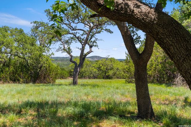 7855 Middle Creek Rd, Blanco, TX 78606