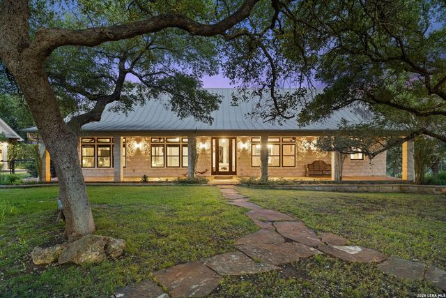 7855 Middle Creek Rd, Blanco, TX 78606