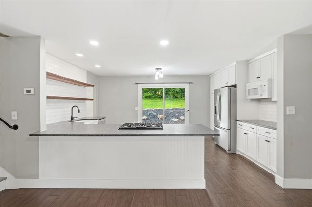 85 Bramblebush Lane, Springboro, OH 45066