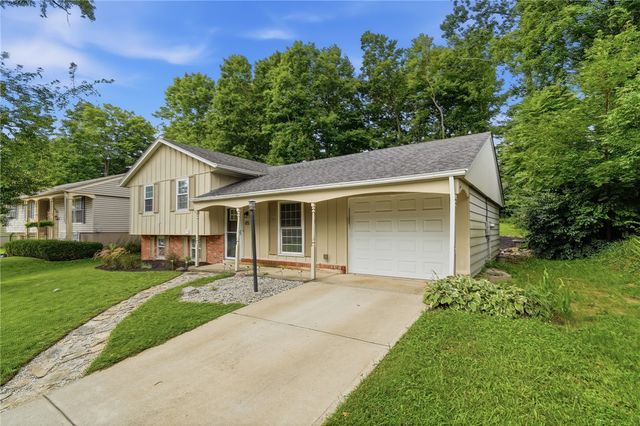 85 Bramblebush Lane, Springboro, OH 45066