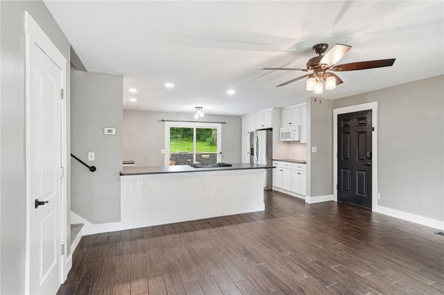 85 Bramblebush Lane, Springboro, OH 45066