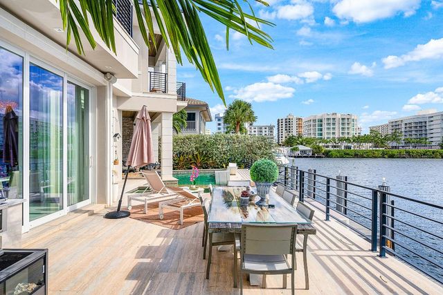 896 NE Mulberry Drive, Boca Raton, FL 33487