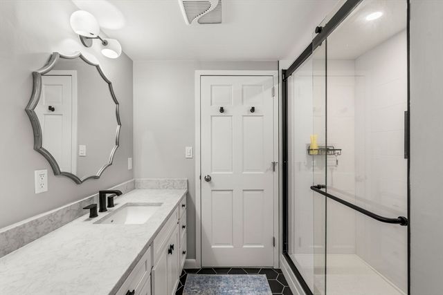 109 Water Street 404, Beverly, MA 01915