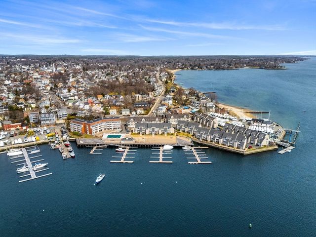 109 Water Street 404, Beverly, MA 01915