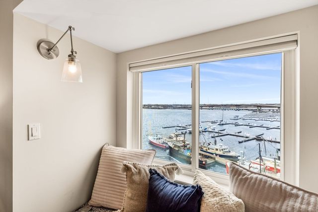 109 Water Street 404, Beverly, MA 01915