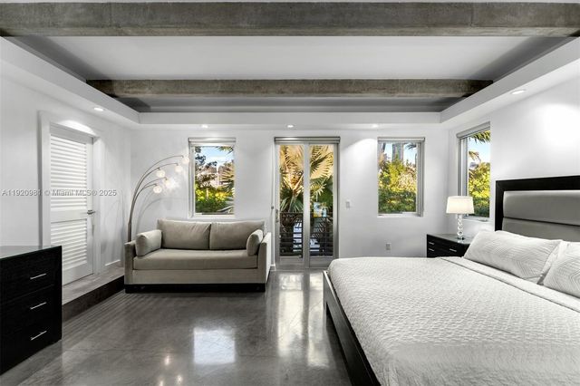 101 SW 21st Rd, Miami, FL 33129