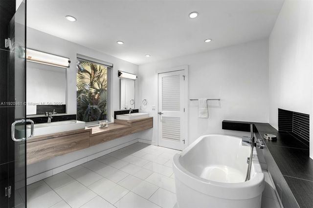 101 SW 21st Rd, Miami, FL 33129