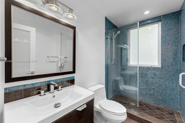 101 SW 21st Rd, Miami, FL 33129