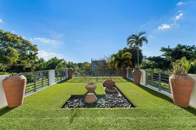 101 SW 21st Rd, Miami, FL 33129