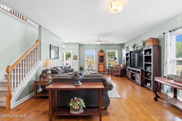 287 Cable Lake Circle, Calabash, NC 28467