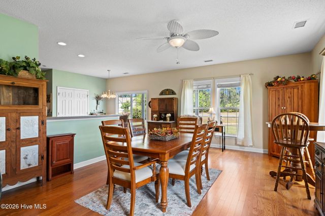 287 Cable Lake Circle, Calabash, NC 28467