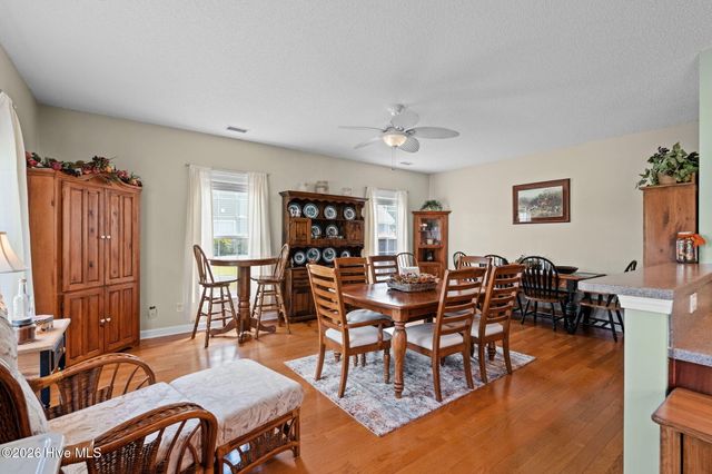 287 Cable Lake Circle, Calabash, NC 28467