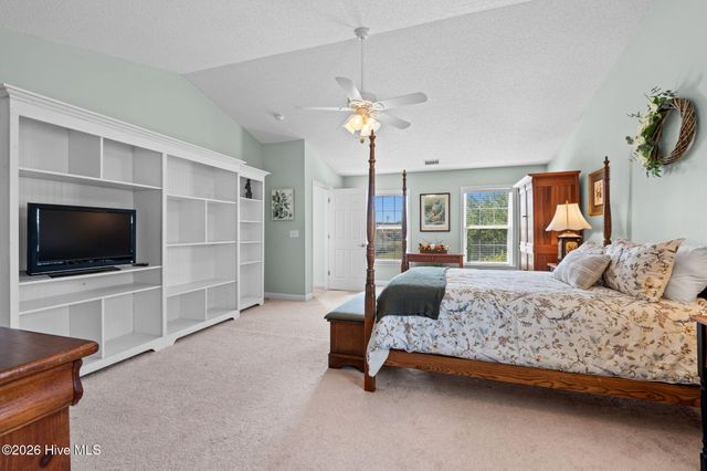 287 Cable Lake Circle, Calabash, NC 28467