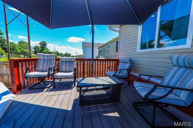 2229 Hunters Point Drive, Granite City, IL 62040
