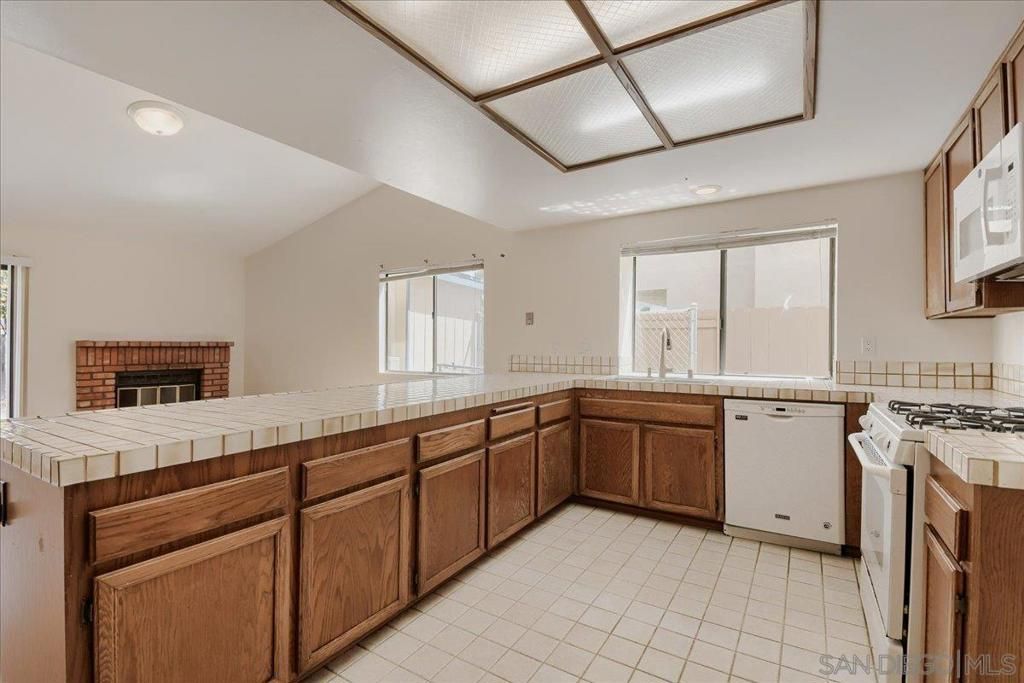 Image 10 of property listing at 13430 Bavarian Drive, San Diego, CA 92129