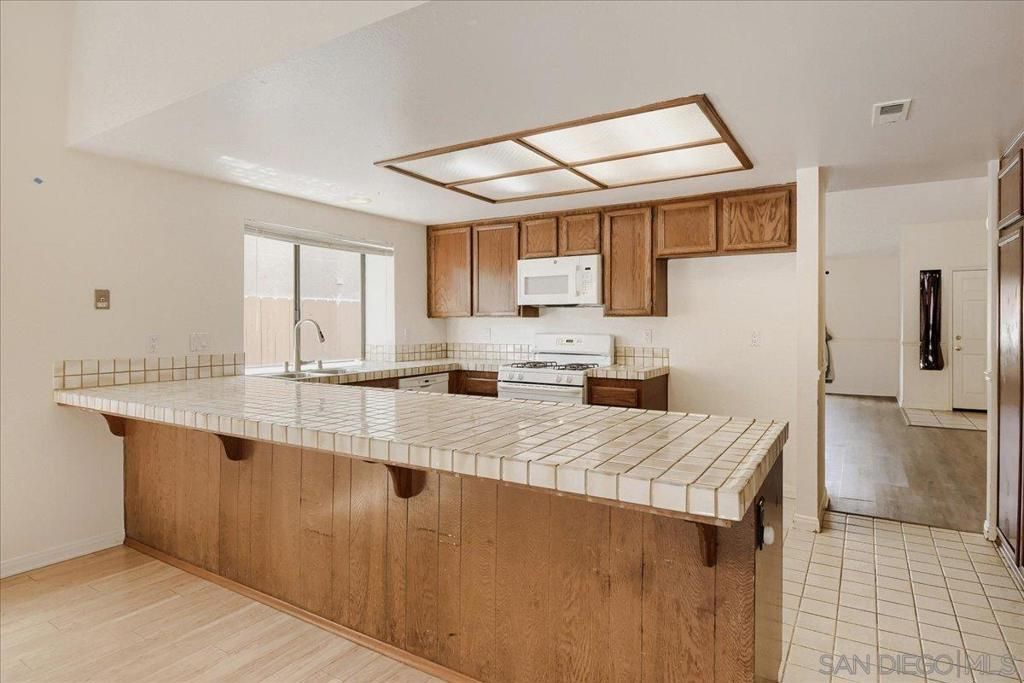 Image 13 of property listing at 13430 Bavarian Drive, San Diego, CA 92129