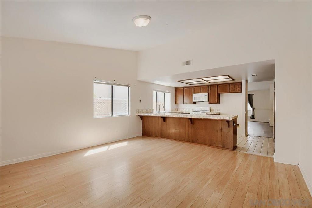 Image 16 of property listing at 13430 Bavarian Drive, San Diego, CA 92129