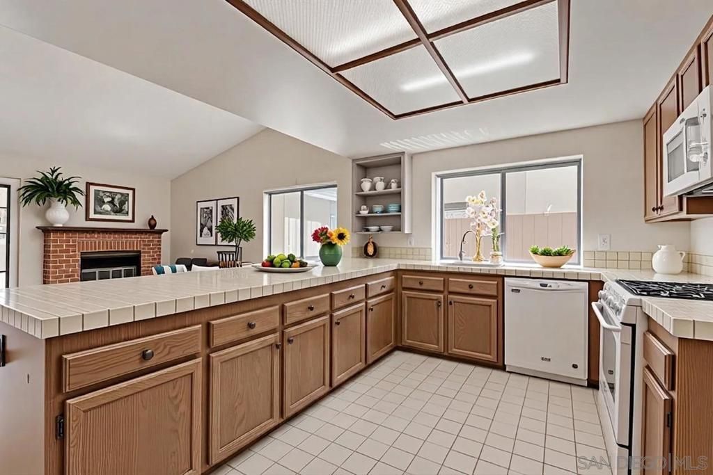 Image 9 of property listing at 13430 Bavarian Drive, San Diego, CA 92129