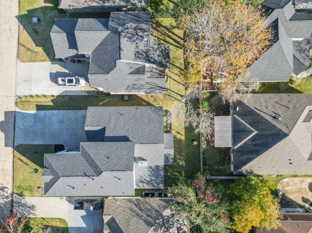 75 Wick Willow Road, Montgomery, TX 77356