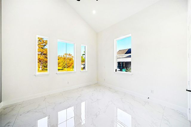 75 Wick Willow Road, Montgomery, TX 77356