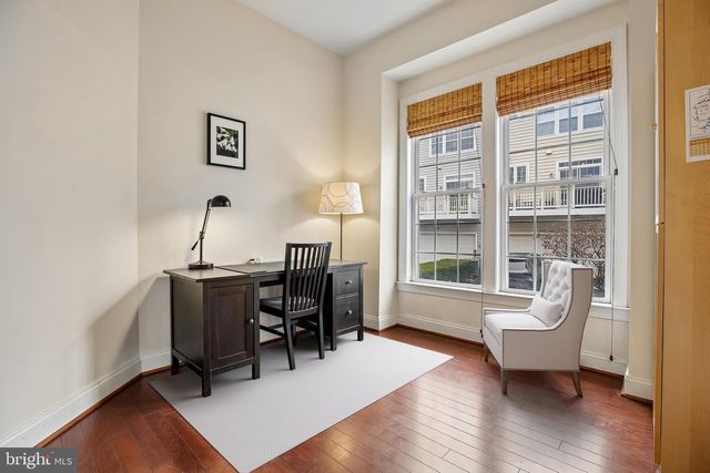 1105 HAVENCREST ST, Rockville, MD 20850