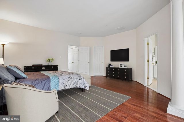 1105 HAVENCREST ST, Rockville, MD 20850