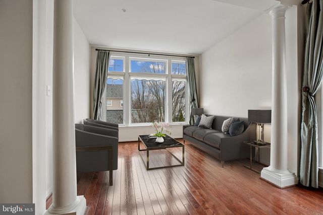 1105 HAVENCREST ST, Rockville, MD 20850