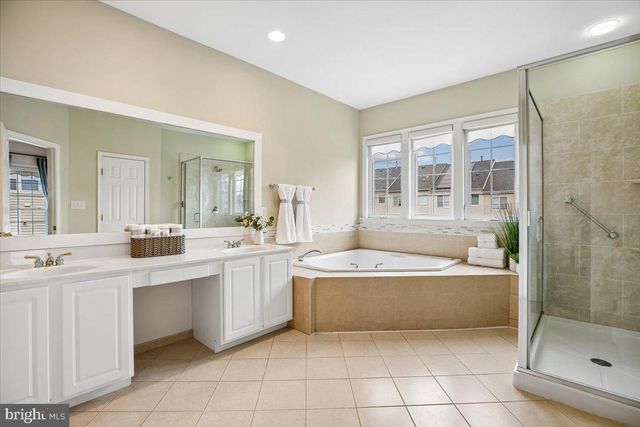 1105 HAVENCREST ST, Rockville, MD 20850