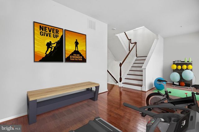 1105 HAVENCREST ST, Rockville, MD 20850