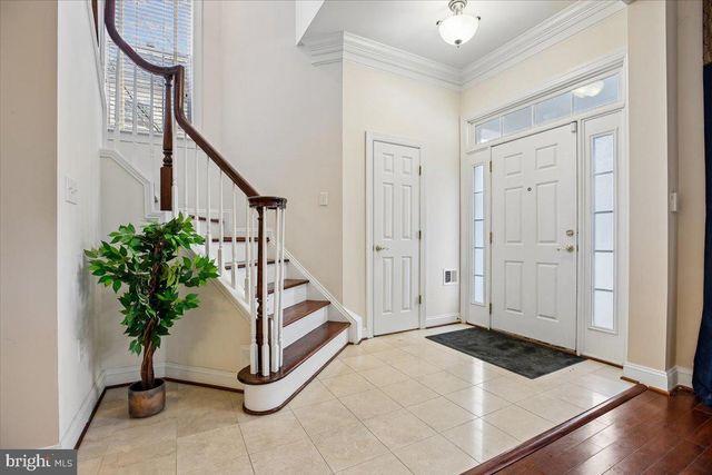 1105 HAVENCREST ST, Rockville, MD 20850