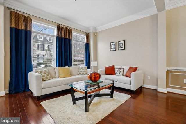 1105 HAVENCREST ST, Rockville, MD 20850