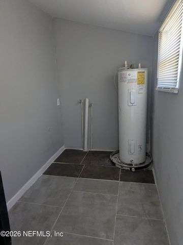 1524 MT HERMAN Street, Jacksonville, FL 32209