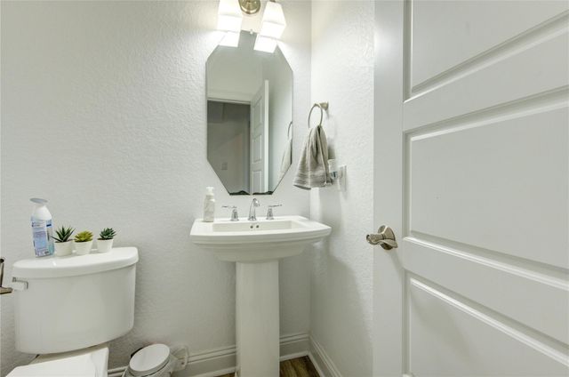 2415 Flowering Brook Lane, Sugar Land, TX 77479