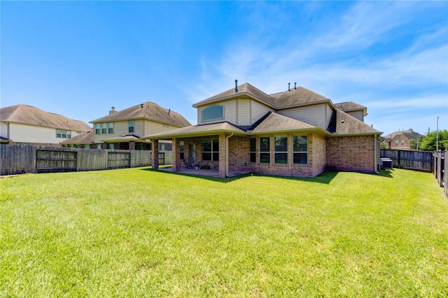 2415 Flowering Brook Lane, Sugar Land, TX 77479