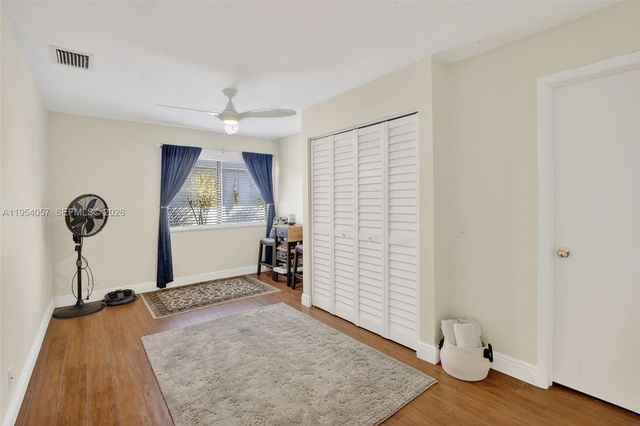 9375 NW 18th Ct, Plantation, FL 33322