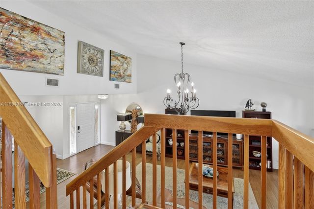 9375 NW 18th Ct, Plantation, FL 33322