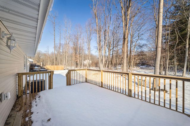 1524 Woodland Avenue, Michigan City, IN 46360