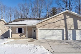 1524 Woodland Avenue, Michigan City, IN 46360