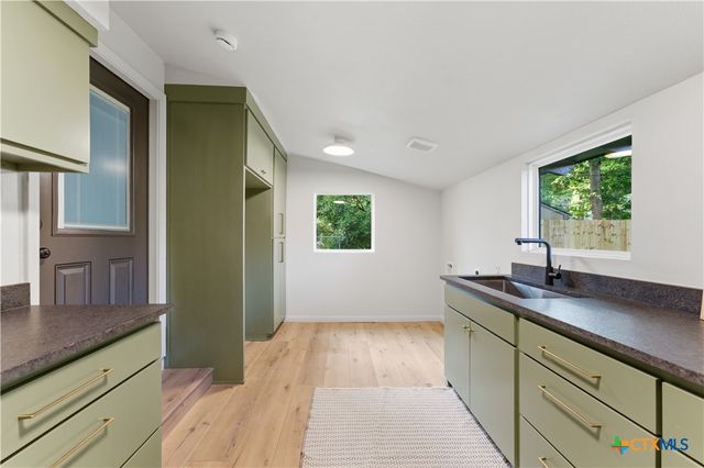 504 W Park Avenue, Temple, TX 76501