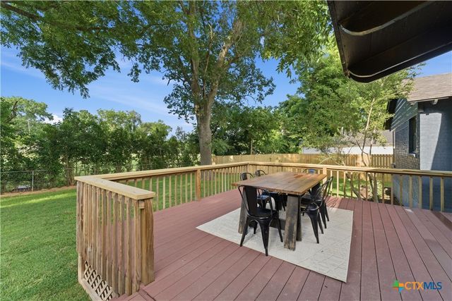 504 W Park Avenue, Temple, TX 76501