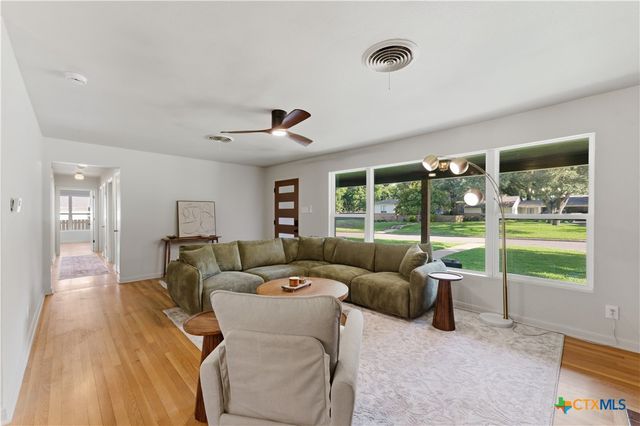 504 W Park Avenue, Temple, TX 76501
