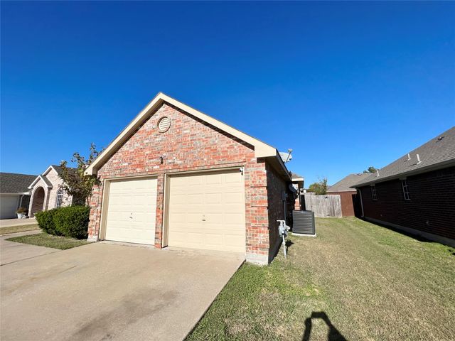 112 Walnut Lane, Rockwall, TX 75032