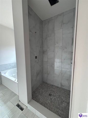 100 Foxglove Lane, Brandenburg, KY 40108