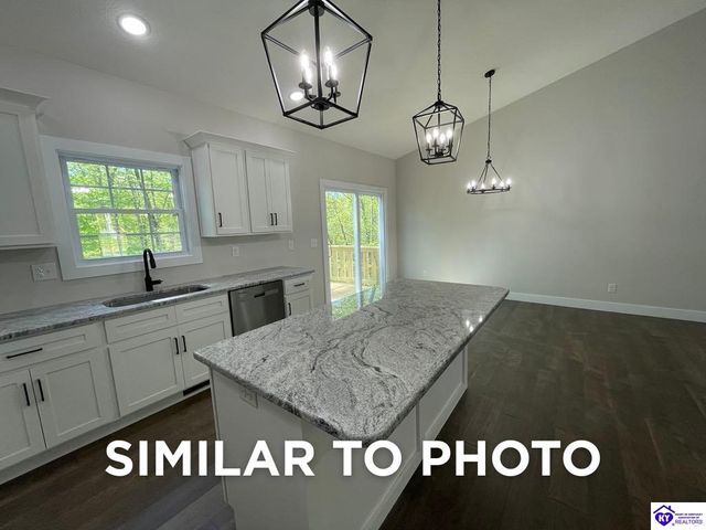 100 Foxglove Lane, Brandenburg, KY 40108