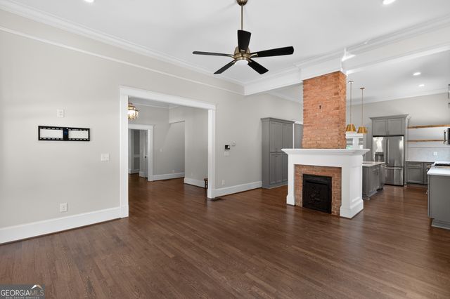 366 East Dixie Avenue SE, Marietta, GA 30060