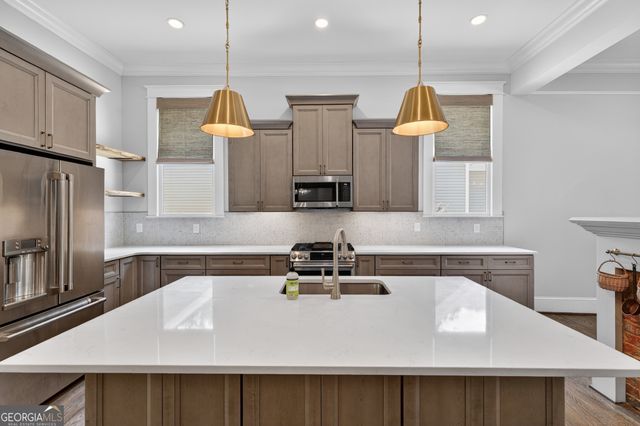 366 East Dixie Avenue SE, Marietta, GA 30060