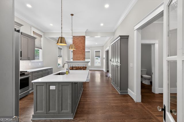366 East Dixie Avenue SE, Marietta, GA 30060
